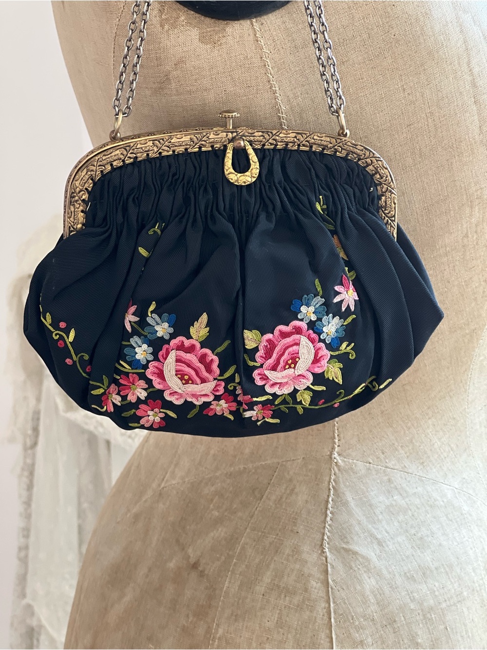 1940s Vintage French Tambour Embroidered Handbag Purse with Mini Mirror - Picture 2 of 11